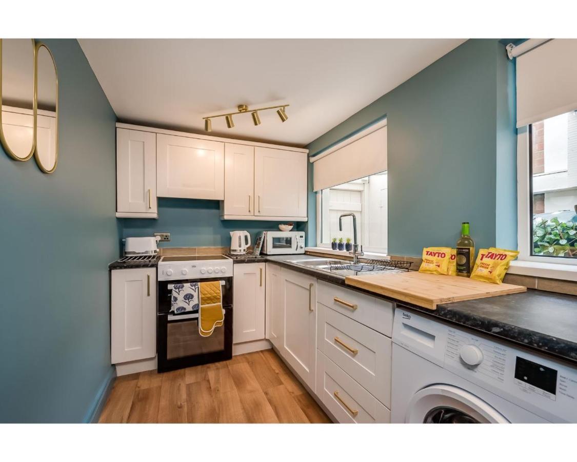Central Belfast Apartments Chic Luxe R&R エクステリア 写真