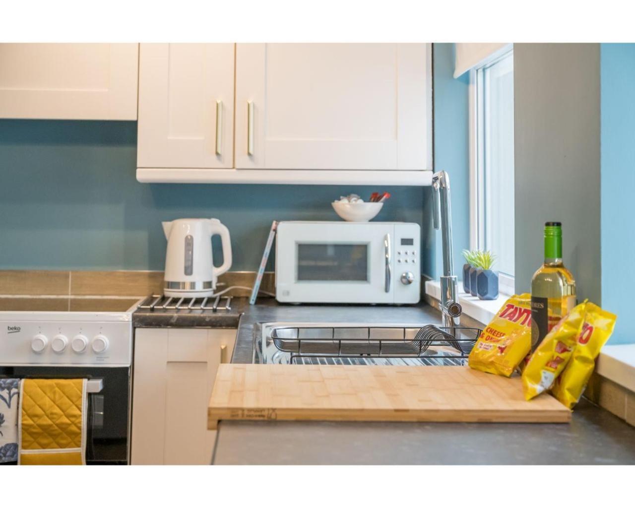 Central Belfast Apartments Chic Luxe R&R エクステリア 写真