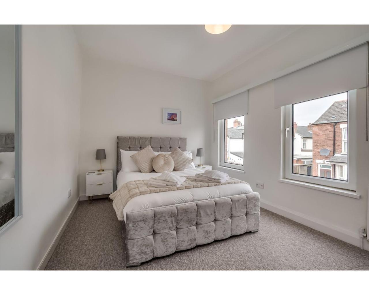 Central Belfast Apartments Chic Luxe R&R 部屋 写真