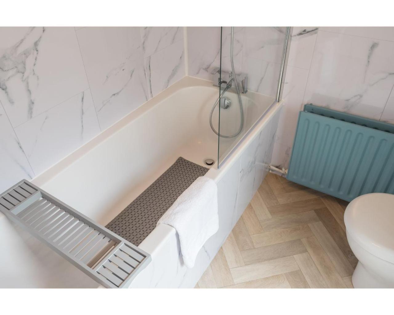 Central Belfast Apartments Chic Luxe R&R 部屋 写真